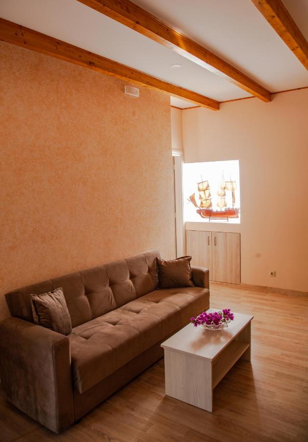 Spyran Apartment Marantochori Экстерьер фото